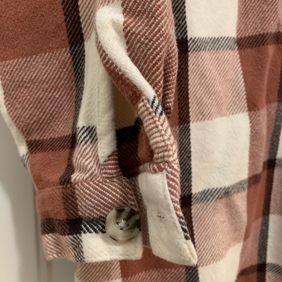 Maurices Cotton Plaid Shacket - Picture 4 of 8